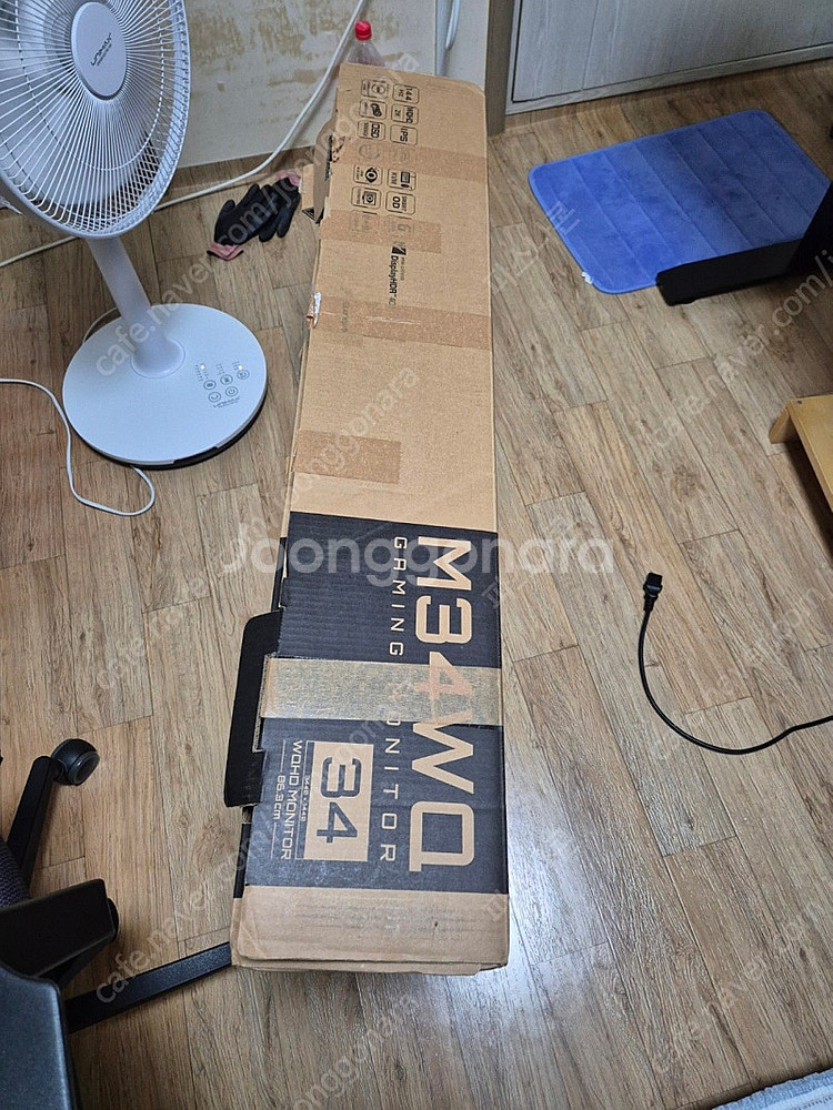 기가바이트 m34wq 34인치 모니터 팝니다--4