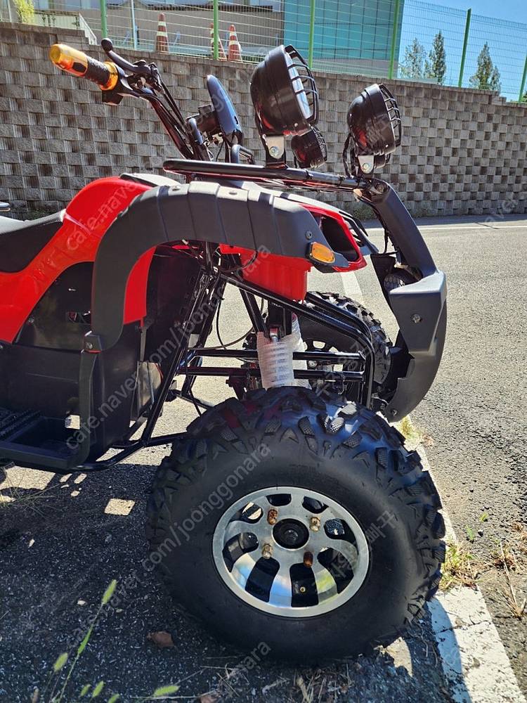 4륜 오토바이 ATV 신품급 중고판매(썬더볼트 퀀텀1200W) 이미지