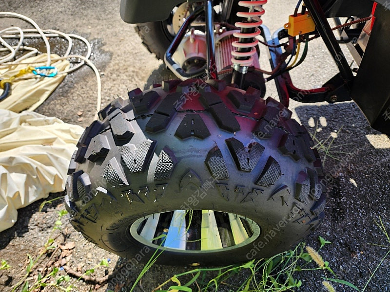 4륜 오토바이 ATV 신품급 중고판매(썬더볼트 퀀텀1200W) 이미지