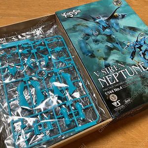 보크스 IMS 1/144 넵튠 판매 합니다.