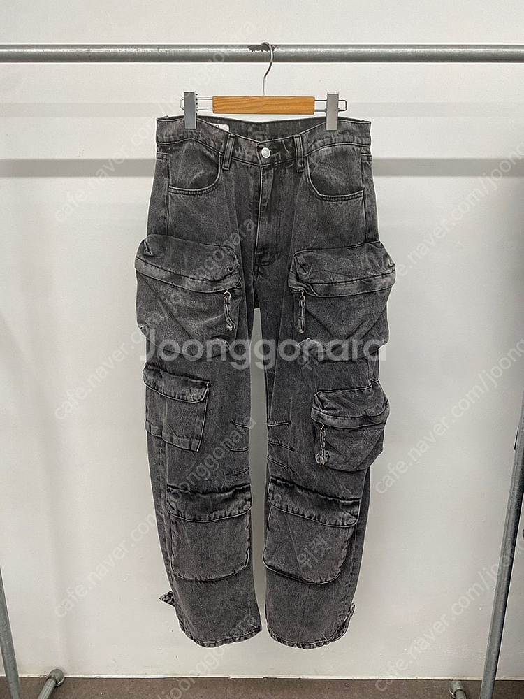 여성용 자라 ZARA 유틸리티 포켓 흑청 진 데님 팬츠...--1