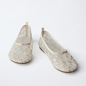 자라 새상품 eu35 225 자수 발레리나 레이스 플랫 슈즈