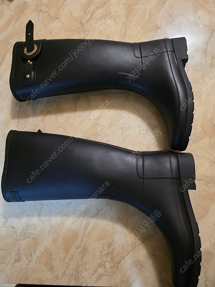 헌터 리파인드 아일렛 버클 톨 레인부츠 250사이즈--1