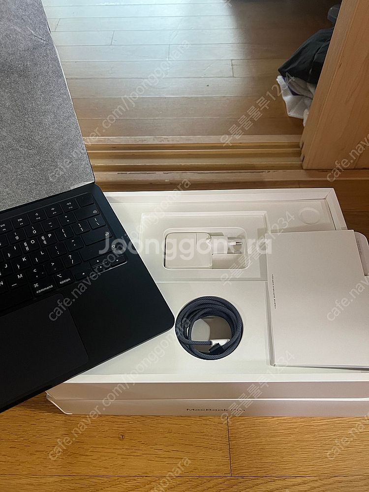 맥북에어13 M3 16GB/256GB 미드나이트--0