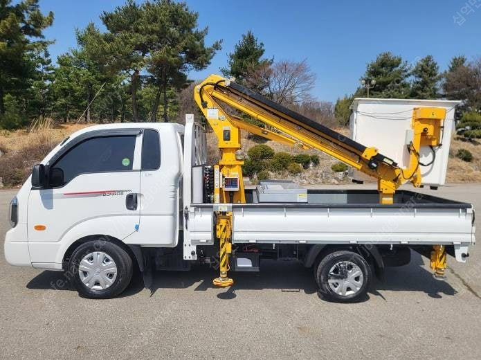 1톤바가지차 동해기계항공 고소작업차 중고 이미지