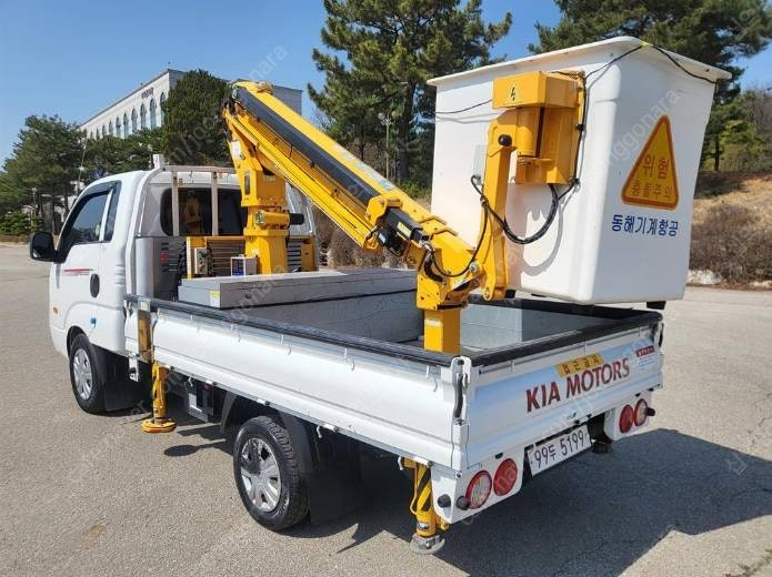 1톤바가지차 동해기계항공 고소작업차 중고 이미지