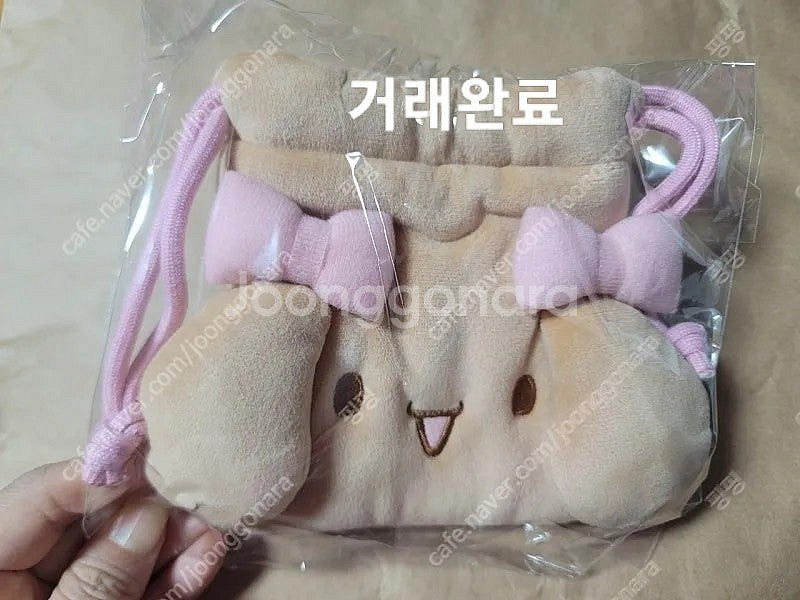 미쟝센 산리오 파우치--2