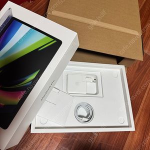 맥북 프로 13 M2 스페이스그레이(16gb, ssd256)