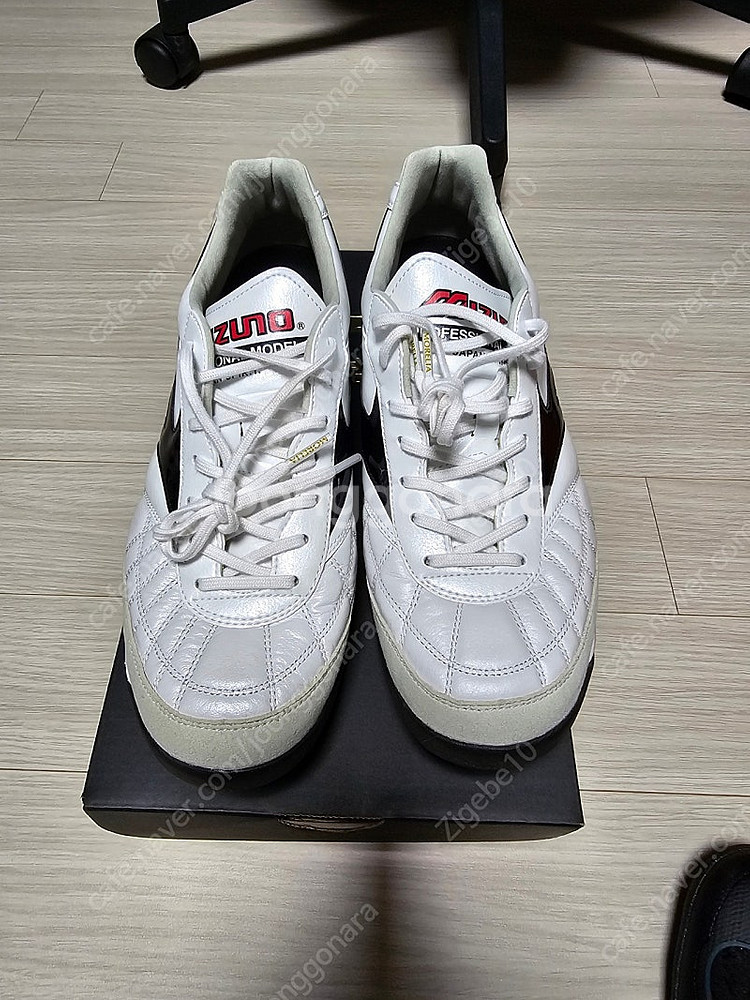 미즈노 모렐리아 살라 재팬 jp tf 풋살화 260--2