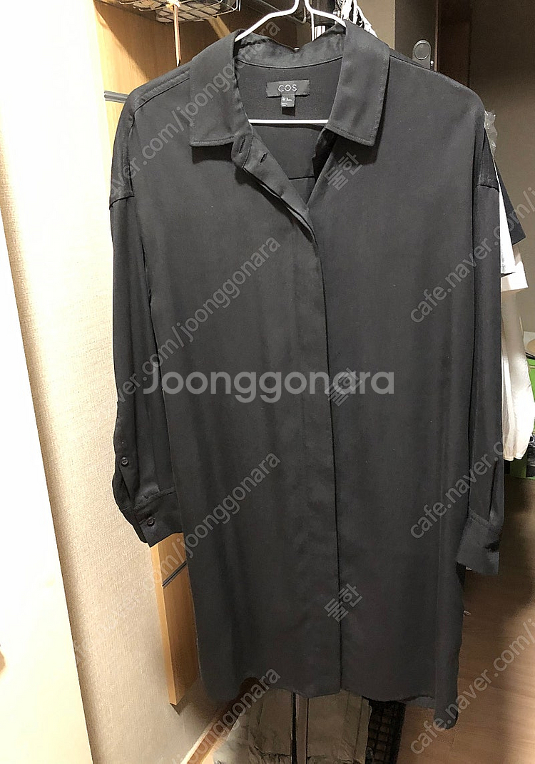 코스 cos 셔츠형원피스 - 75000원--0