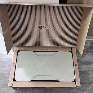 (미사용) RTX 5080 FE 파운더스 에디션