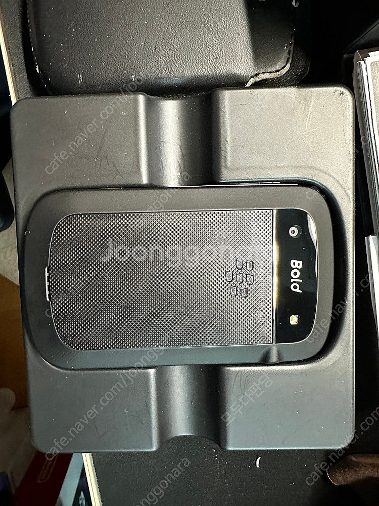 블랙베리 9900 skt정발 공기기 a+급 수험생폰--1