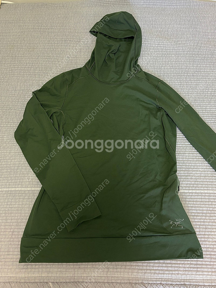 아크테릭스 후드티 우먼--0