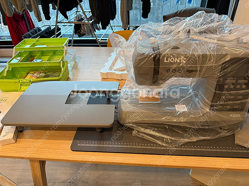 [가격다운] 가정용미싱 LION 9300S--4