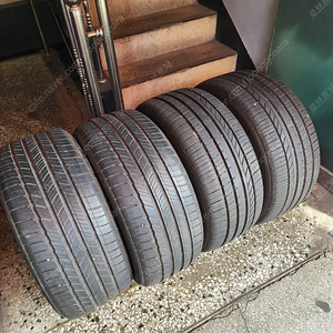 245/40R19 타이어 한대분 일괄 판매 합니다 미쉐린2 굿이어2