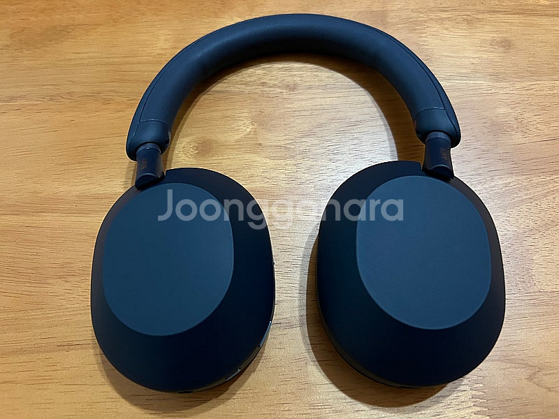 소니 SONY WH-1000XM5 블루 판매합니다!!--0
