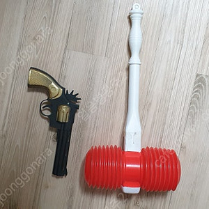 장난감 총, 뽕 망치