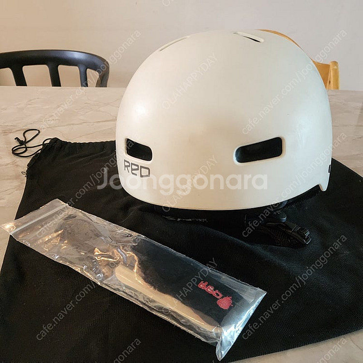 exit 엉덩이무릎 보호대 L사이즈 판매합니다--4