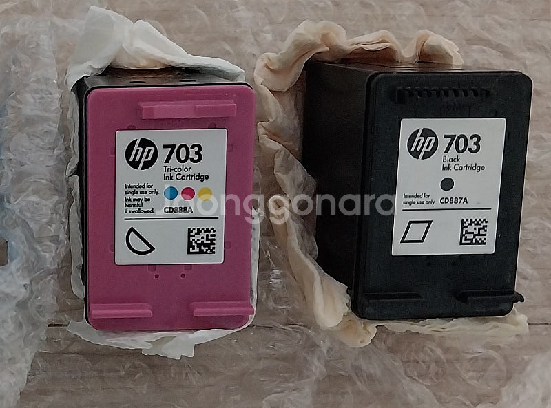 HP703 정품 잉크 블랙(미개봉) , 개봉 블랙 약간...--1
