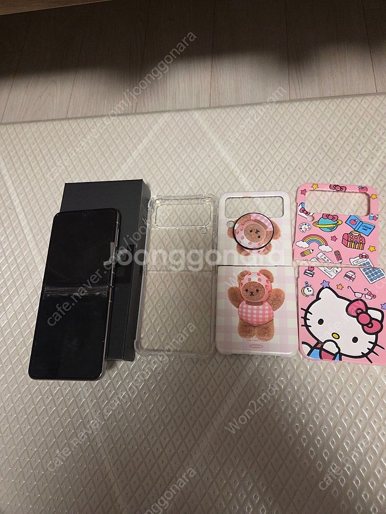 갤럭시제트플립4--4