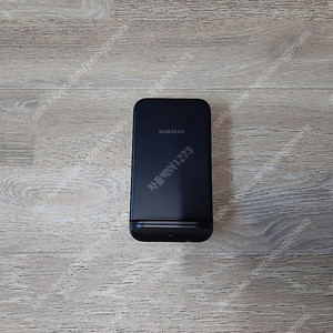 삼성 무선 충전기(EP-N3300) 팝니다