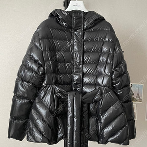 (정품)몽클레어 지니어스(Moncler Genius) 롤리(Lolly) 시몬로샤(Shimon Rocha) 블랙 사이즈0