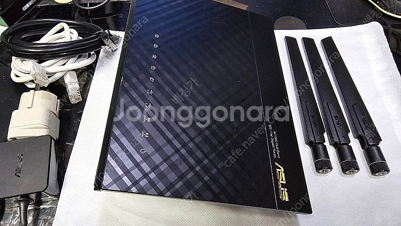 유무선공유기 ASUS RT-AC68P--3