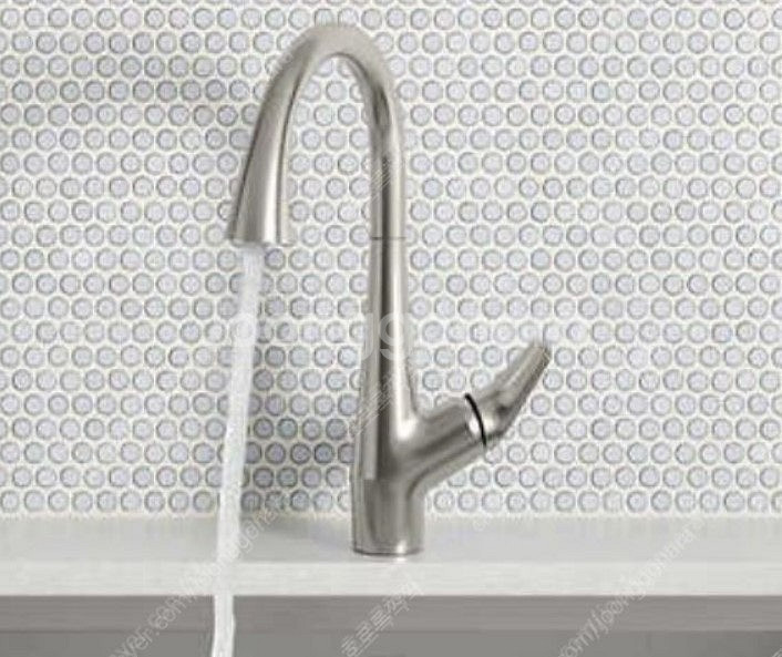 새제품 / 콜러 / 무광 / Kohler Lir '릴' 거위목 풀다운 주방 수전 / 70% 할인 / 모던 디자인 /...--2