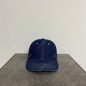 슈프림 23FW 백 아크 로고 워시드 데님 스티치 볼캡 모자
