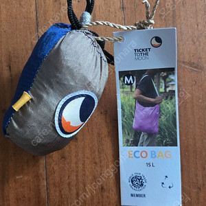 티켓투더문 에코백 M 유니크. 새상품. 택포3만
