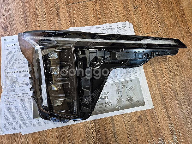 기아 카니발 ka4 헤드라이트 우측 중고 전조등 라이트...--0