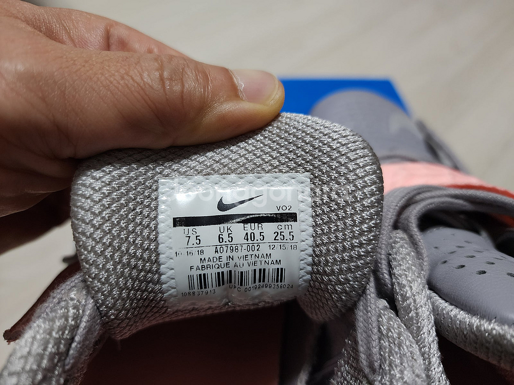 [가격인하]나이키 로말레오3 XD 회/핑 255cm / 아디다스 파워리프트5 그레이 260cm 판매--7