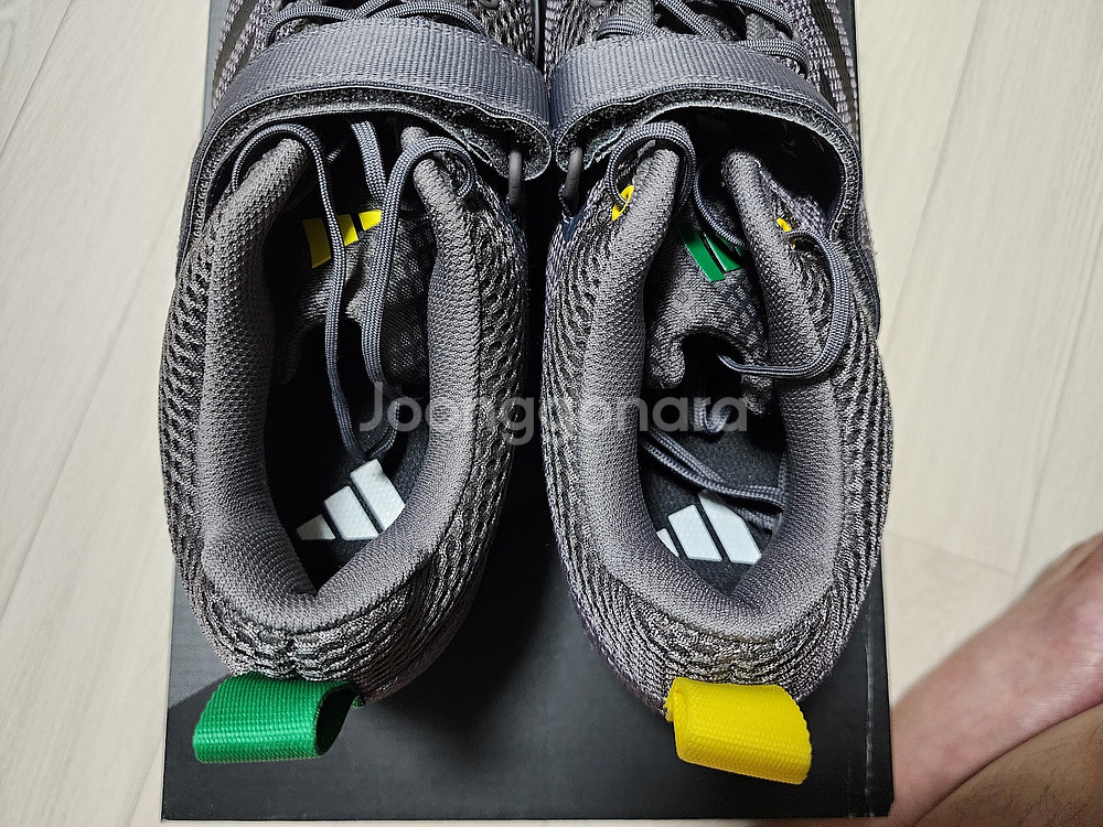 [가격인하]나이키 로말레오3 XD 회/핑 255cm / 아디다스 파워리프트5 그레이 260cm 판매--9