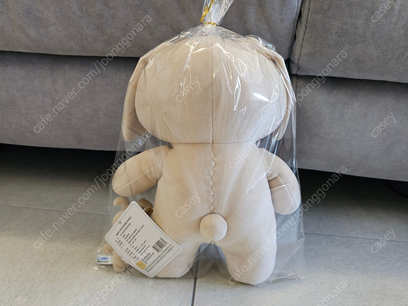 짱구 유리토끼 중형인형+키링 세트 팔아요 이미지