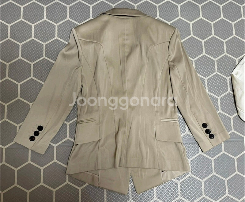 (새상품)발렌시아 스판자켓2개 일괄55사이즈--4