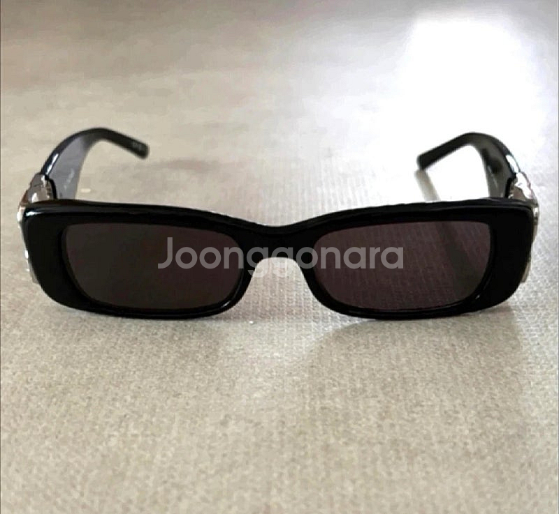 발렌시아가선글라스 gd선글라스 팝니다!!...--0