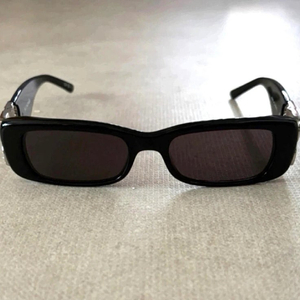 발렌시아가선글라스 gd선글라스 팝니다!!...