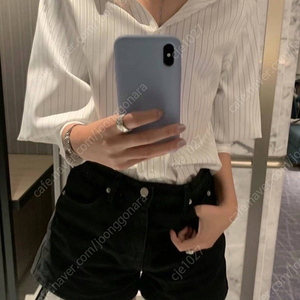 포스터 베일 퍼프 블라우스 (아이보리)