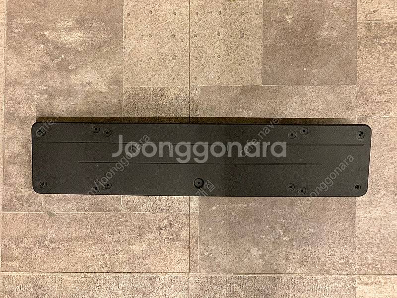 w213 E클래스 전기형 익스클루시브용 범퍼 번호판 가...--0