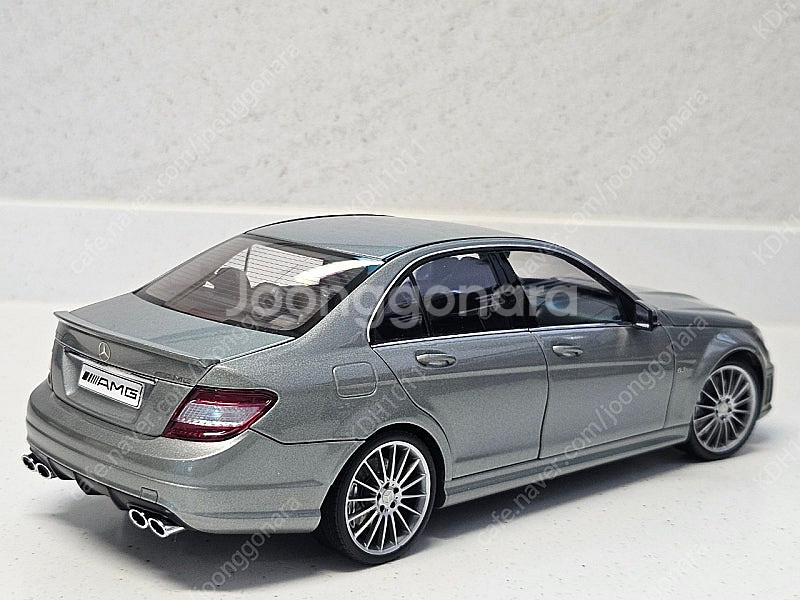 1/18 1:18 오토아트 벤츠 W204 C63 AMG...--5