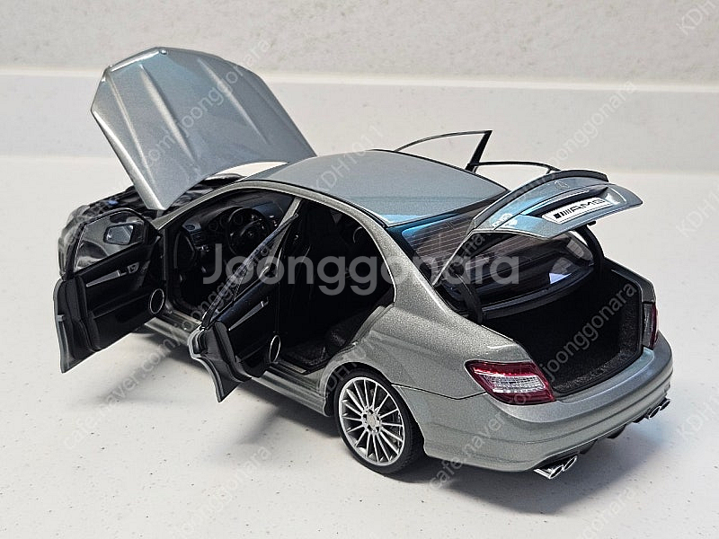1/18 1:18 오토아트 벤츠 W204 C63 AMG...--7
