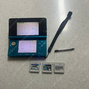 닌텐도3ds 구작다수 아쿠아블루 영문판
