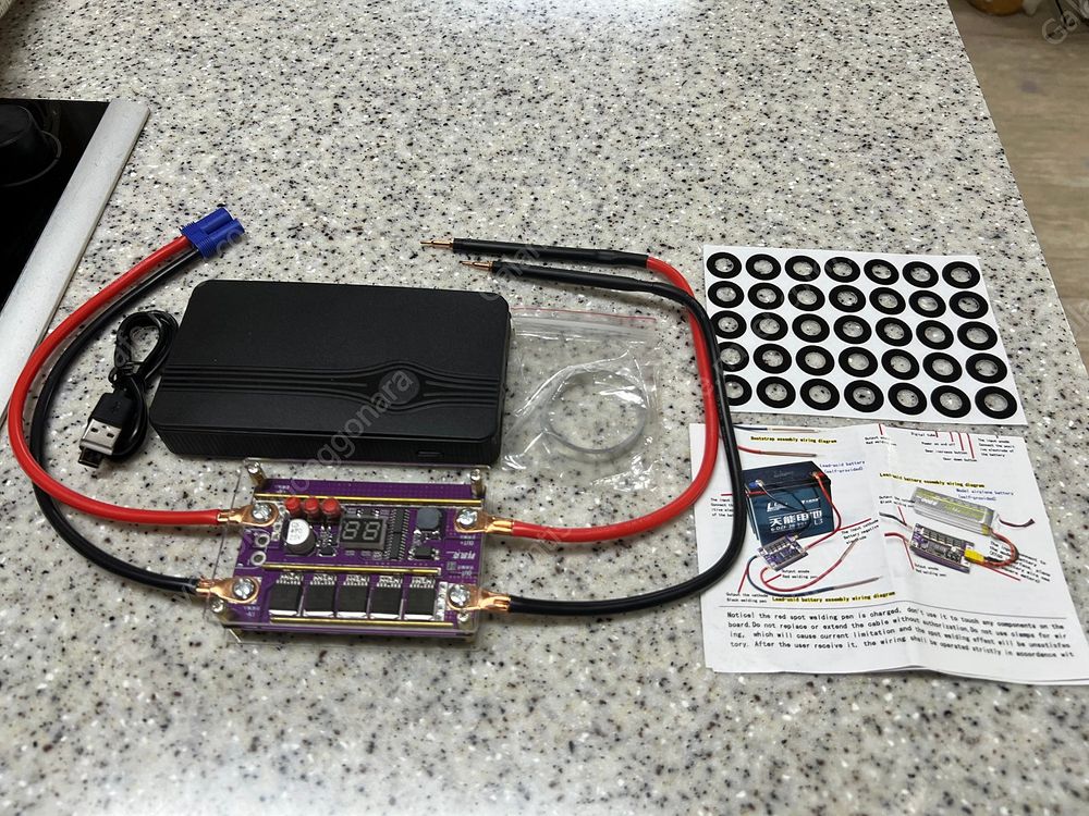무선 휴대용 초고성능 스폿용접기(16.8V) 판매합니다.--1