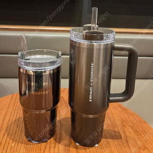 파격세일 스타벅스 SS 스탠리 시그니처 켄처 텀블러 887ml 591ml 새상품 팝니다