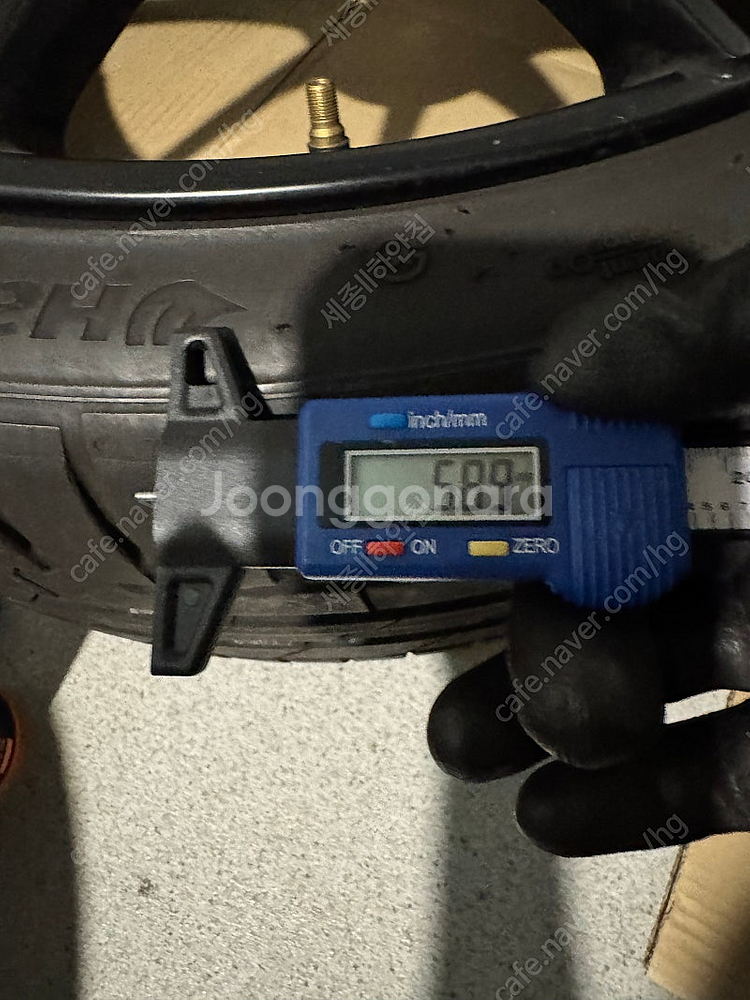 독일 정품 모텍 MCR2 울트라 라이트 슈바르츠블랙 20인치 휠 (pcd114.3)--3