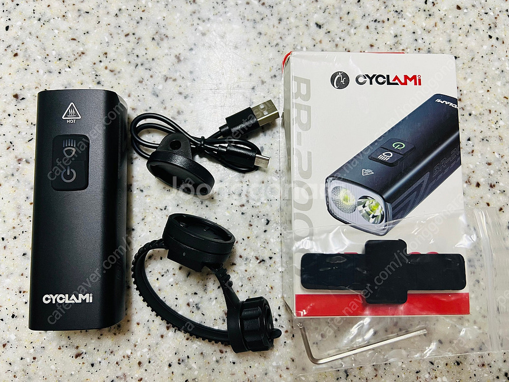 2000루멘 C타입 자전거 라이트 후레쉬 전조등 가민형 거치대 서비스--1