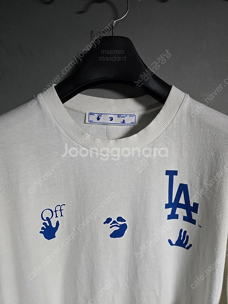 오프화이트 x MLB 콜라보 한정판 LA 다저스 반팔 ...--3