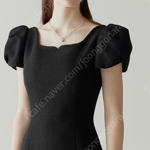 플로움 Classic Sandersonia Dress(화이트) 2부드레스(택비 포함)
