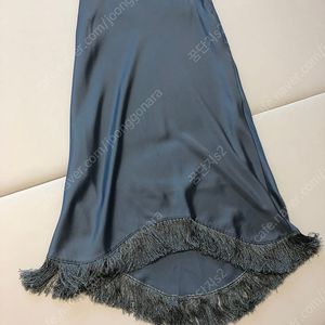 한섬 시스템 새틴 수술 롱 스커트 치마 경조사 결혼식 하객룩 올드머니룩 SYSTEM
