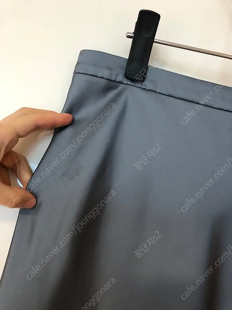 한섬 시스템 새틴 수술 롱 스커트 치마 경조사 결혼식 하객룩 올드머니룩 SYSTEM 이미지